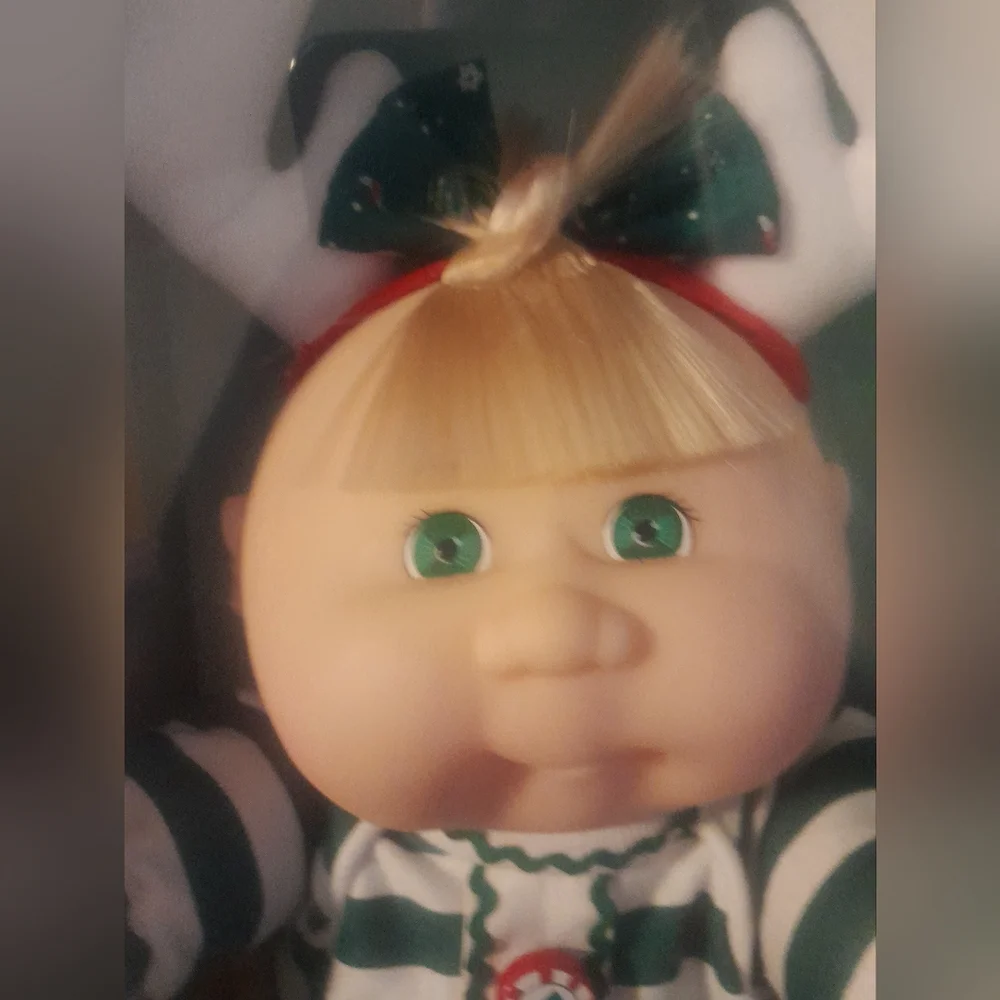 New Vintage 1998 Special Edition Cabbage Patch Hoilday Baby NIB